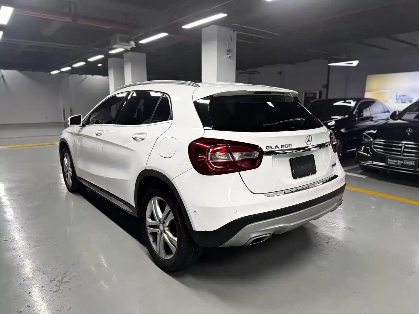Mercedes-Benz GLA 2015 GLA 200 Dynamic фото 7
