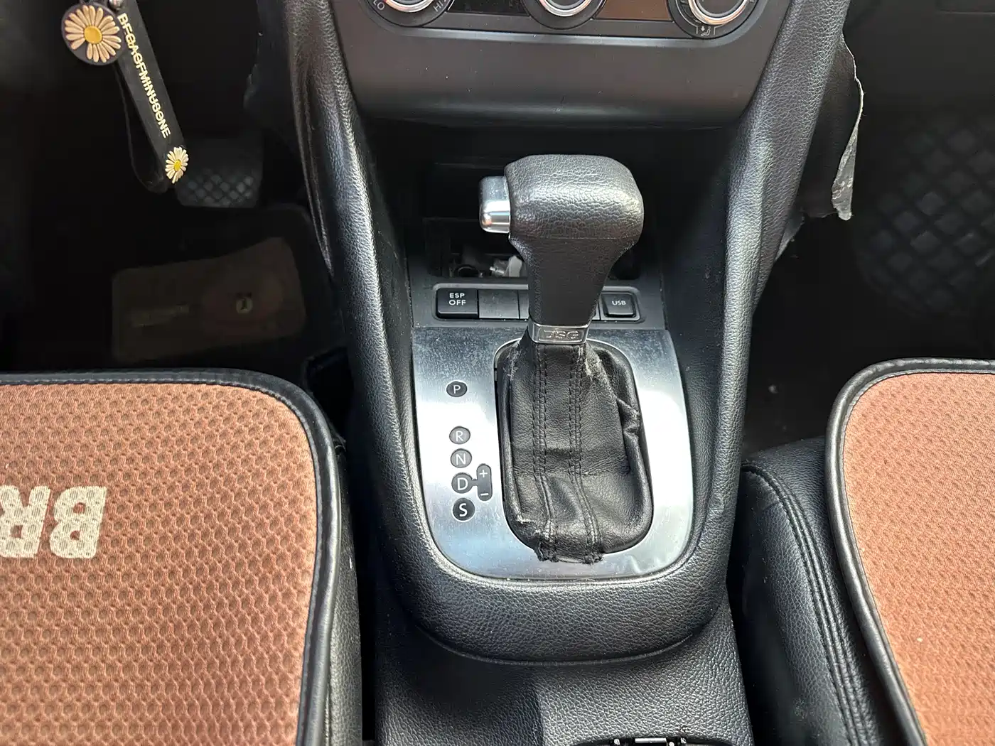 Volkswagen Golf 2010 1.4TSI Auto Comfort фото 10
