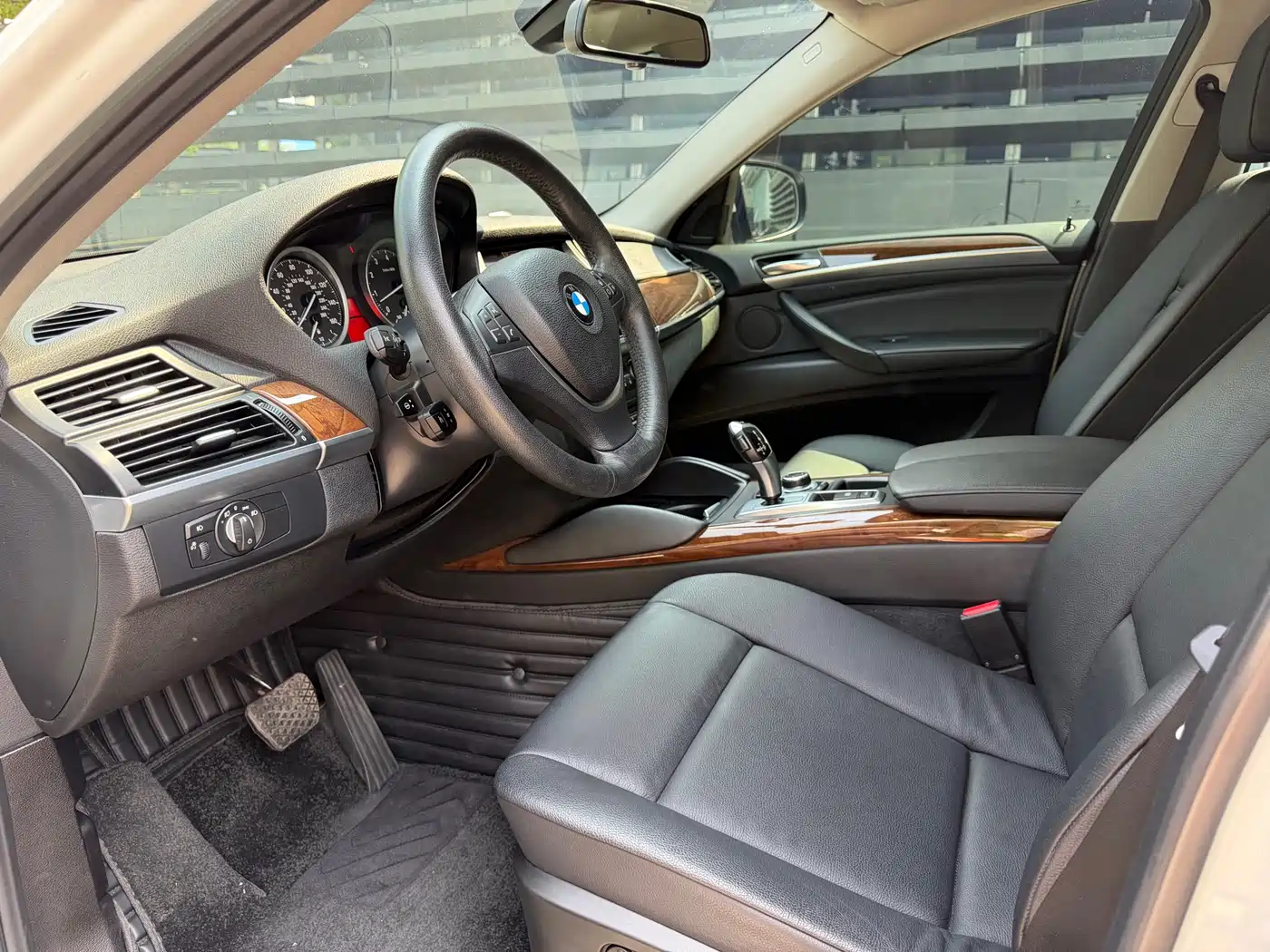 BMW X6 2014 xDrive35i Sport фото 9