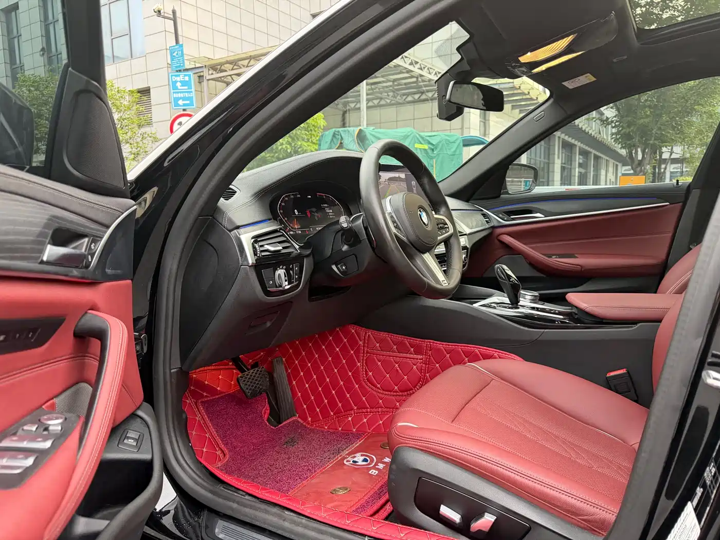 BMW 5 Series 2021 530Li Leading M Sport Package фото 4