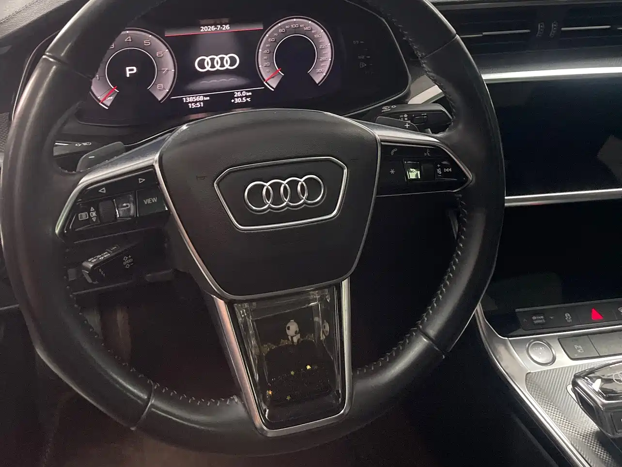 Фото 9 - Audi A6L