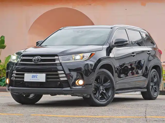 Toyota Highlander 2020