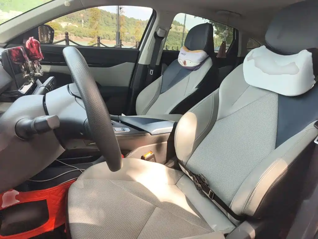 Changan UNI-V iDD 2023 2023 Smart Electric iDD 1.5T 113km Smart Fun Type (Rapid Edition)