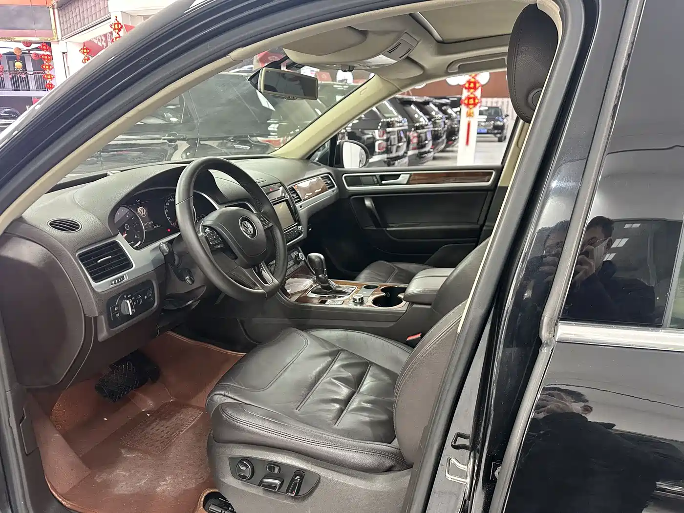 Volkswagen Touareg 2011 3.0TDI Diesel Standard фото 9
