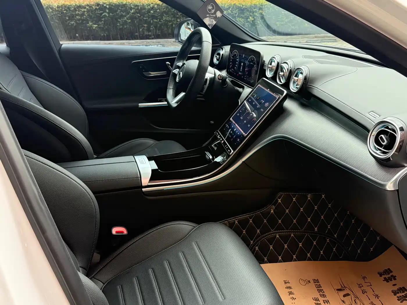 Mercedes-Benz C-Class 2023 Facelift C 260 L Night Sport Edition фото 9