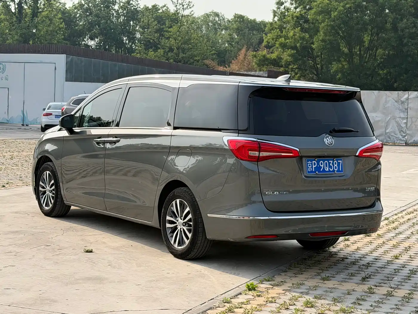 Buick GL8 2017 ES 28T Luxury China V фото 5
