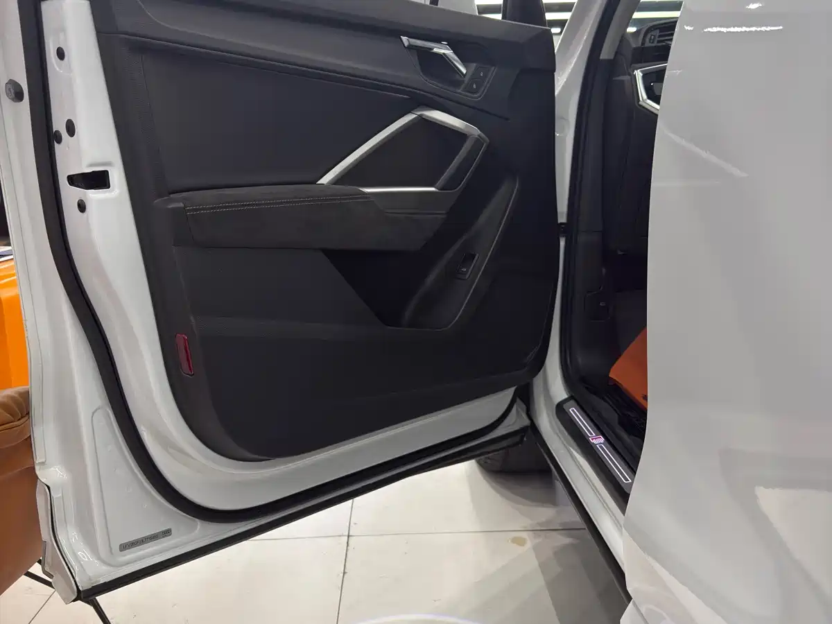 Audi Q3 2020 35 TFSI Fashion Dynamic фото 7