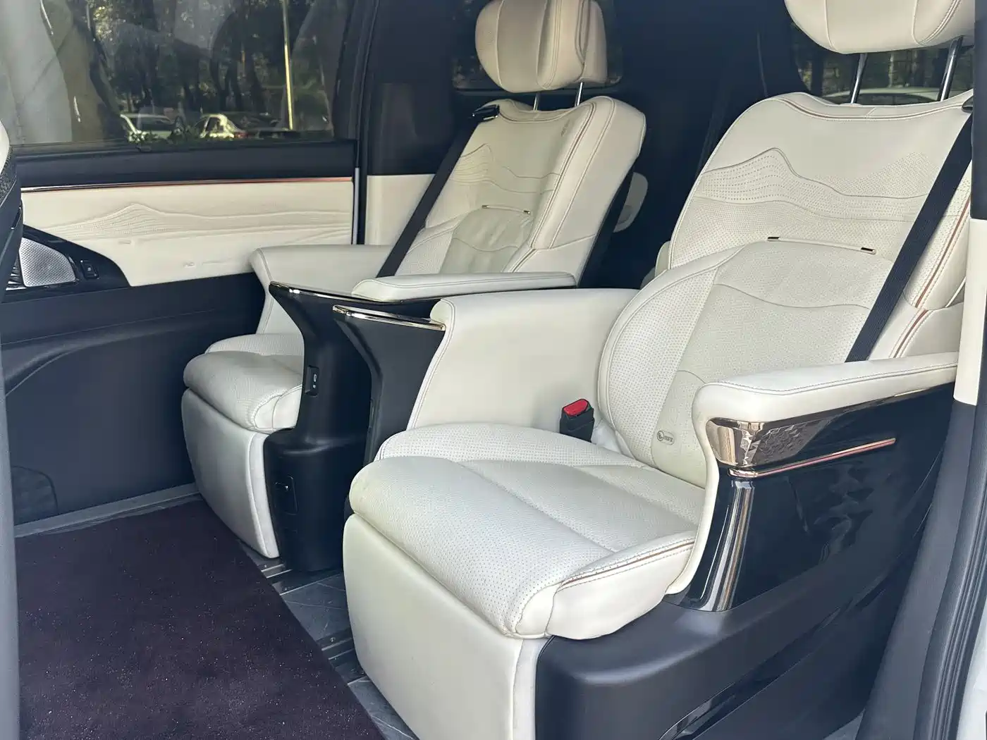 GAC Trumpchi Trumpchi M8 2023 Model Master Series Hybrid Royal Edition фото 7