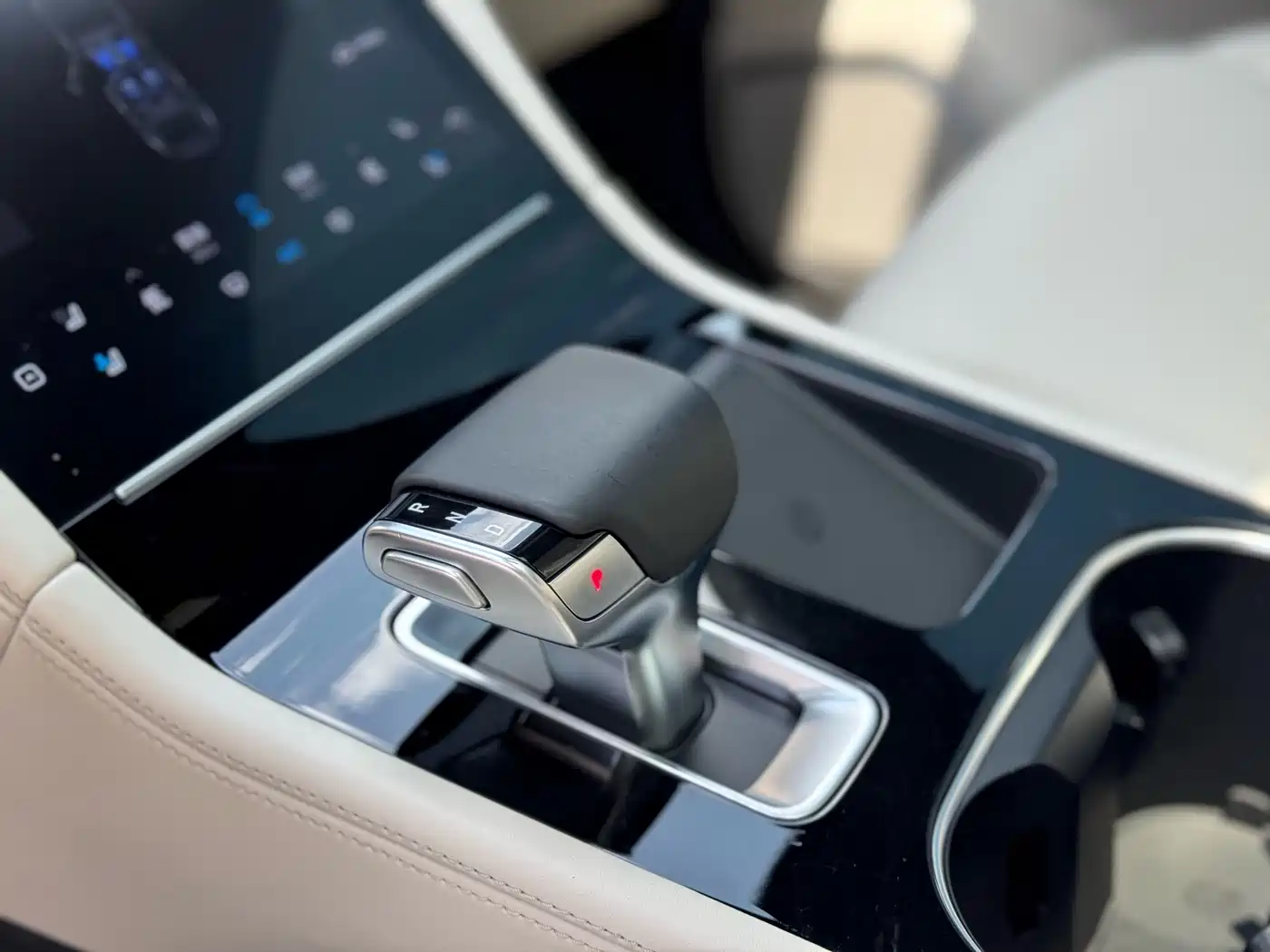 Фото 20 - Li Auto Li ONE