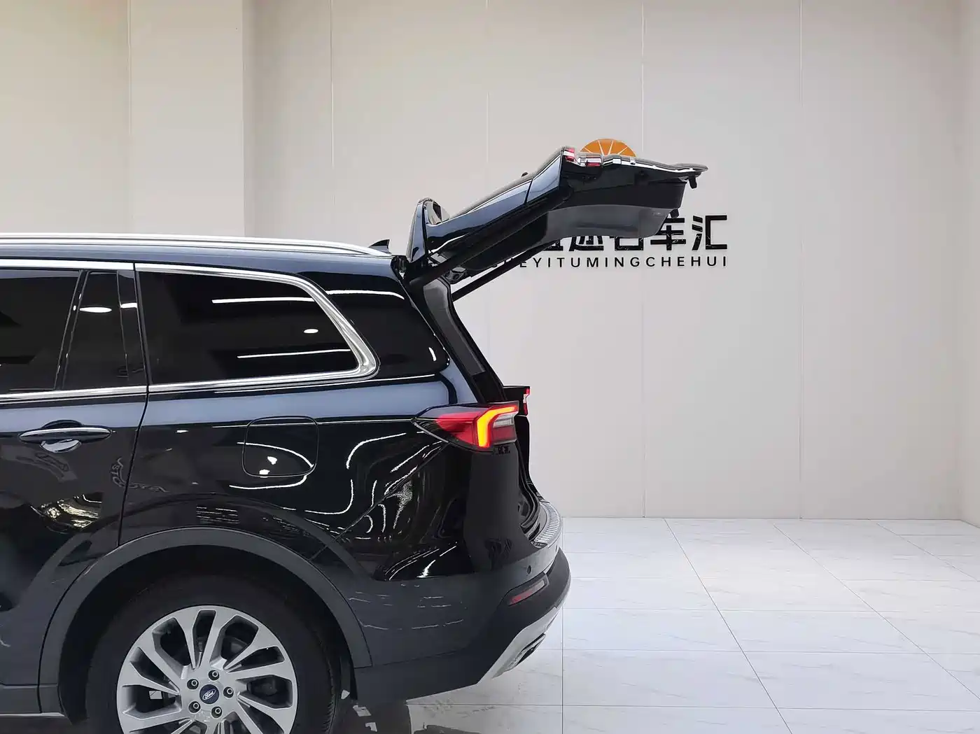Ford Territory 2023 2023 EcoBoost 225 Premium 7-Seater (2/2/3)