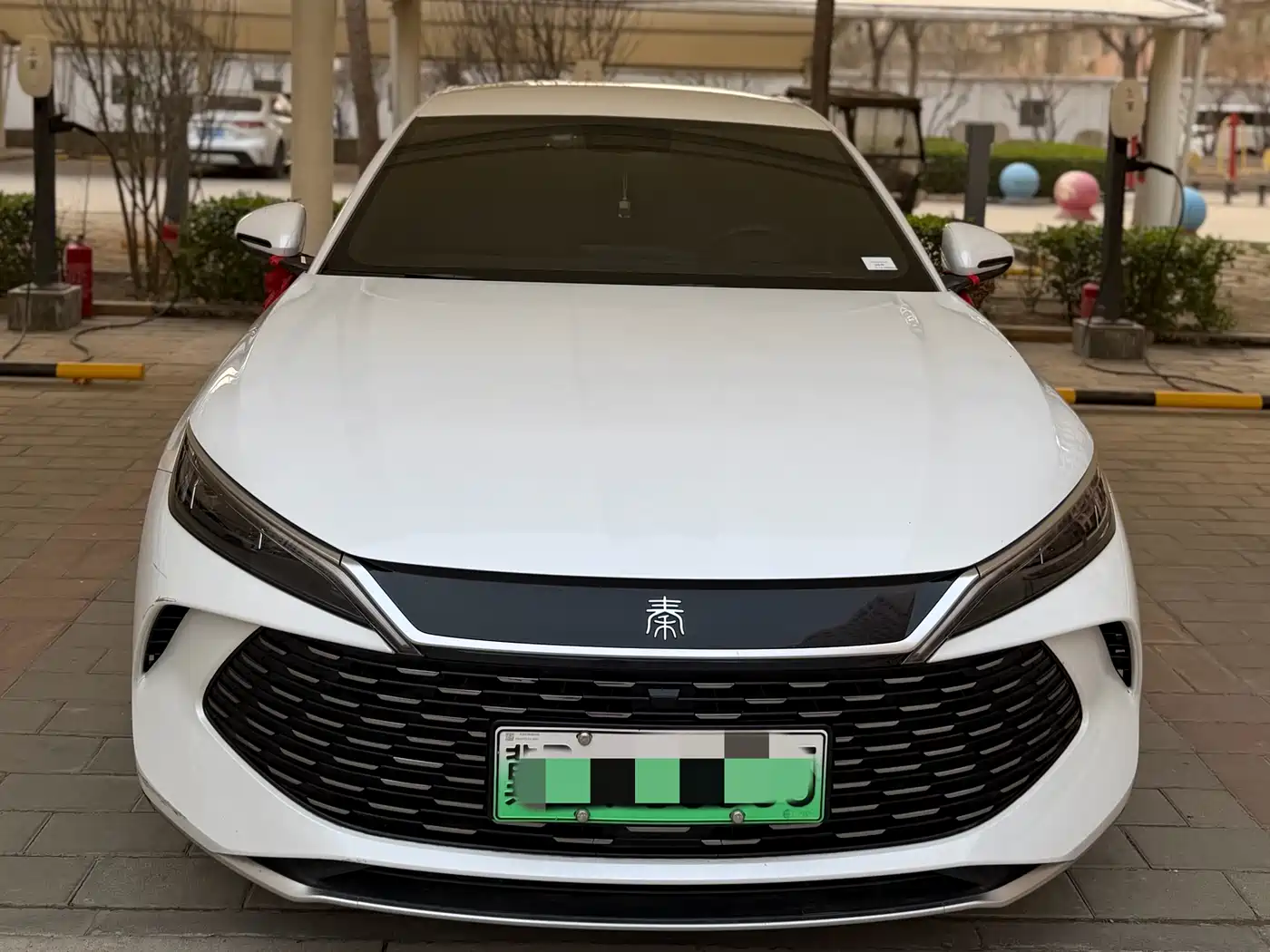 BYD Qin L 2024 DM-i 80KM Leading Edition фото 2
