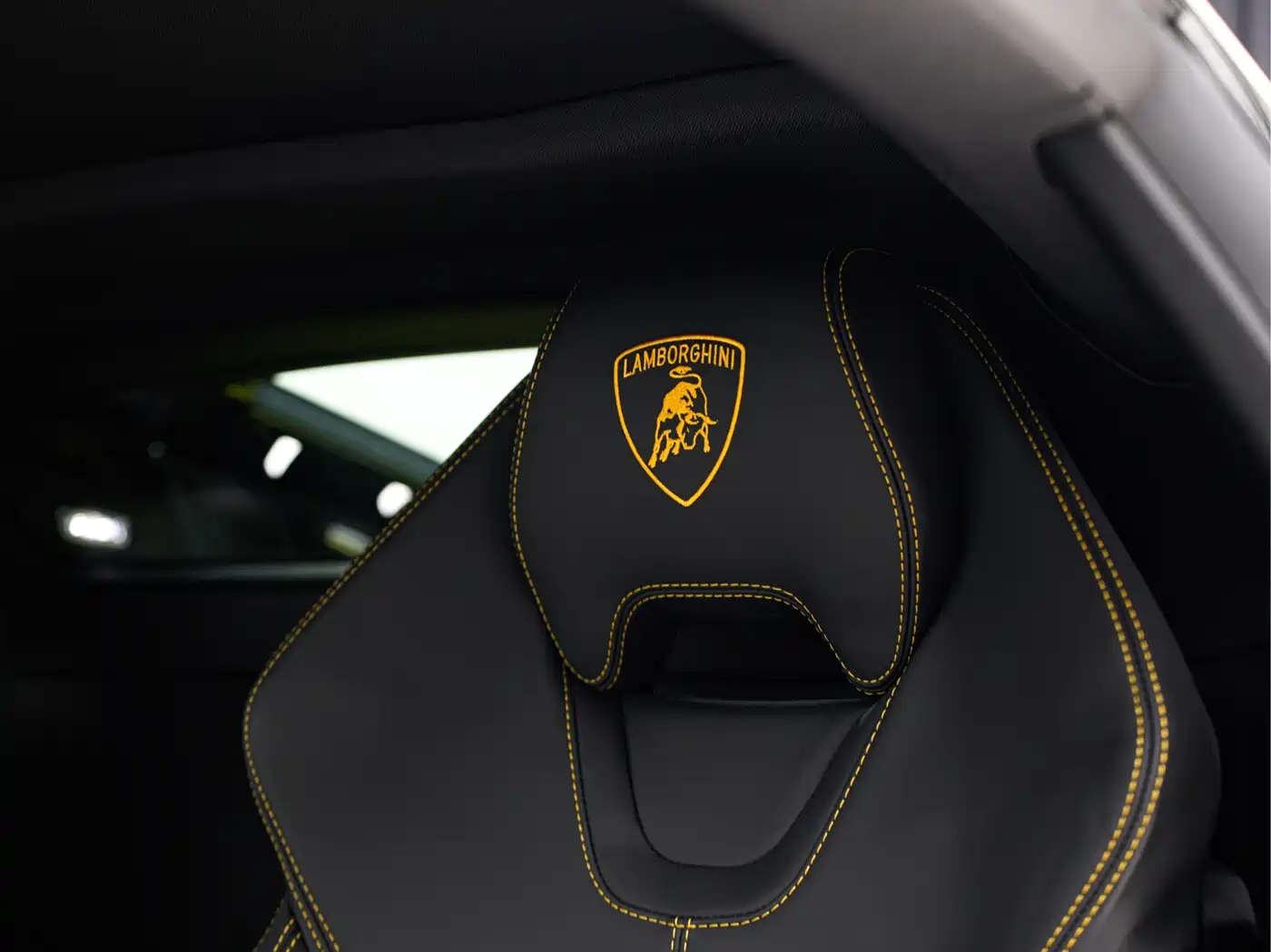 LAMBORGHINI HURACÁN