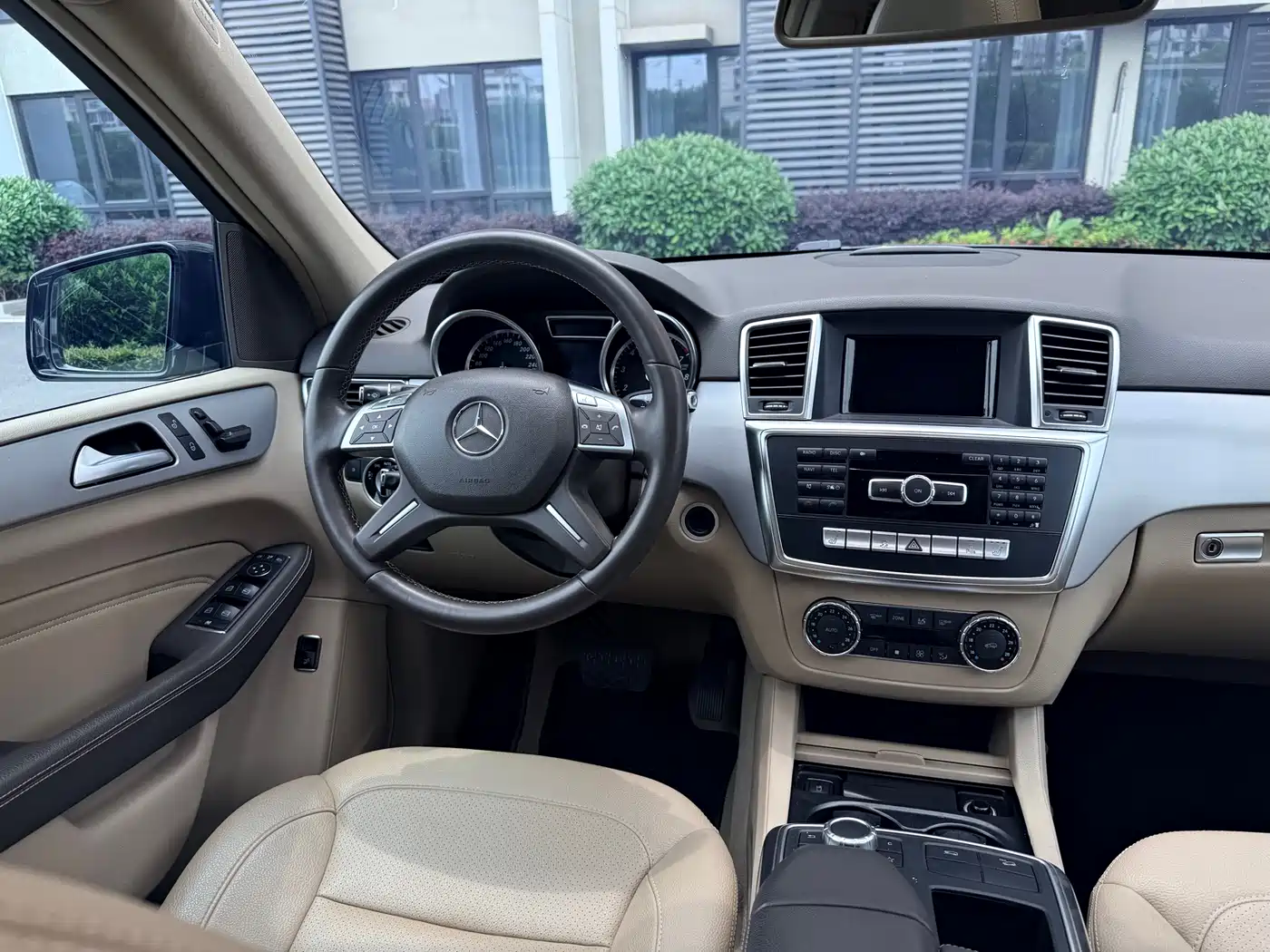 Mercedes-Benz M-Class 2012 ML 300 фото 15