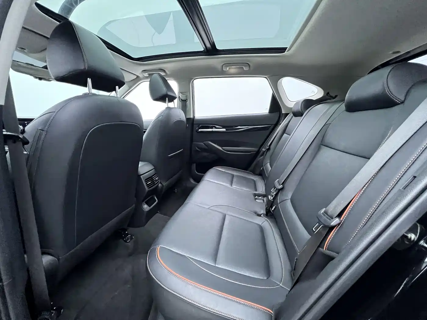 Kia Seltos 2023 1.5L CVT Luxury Edition фото 6