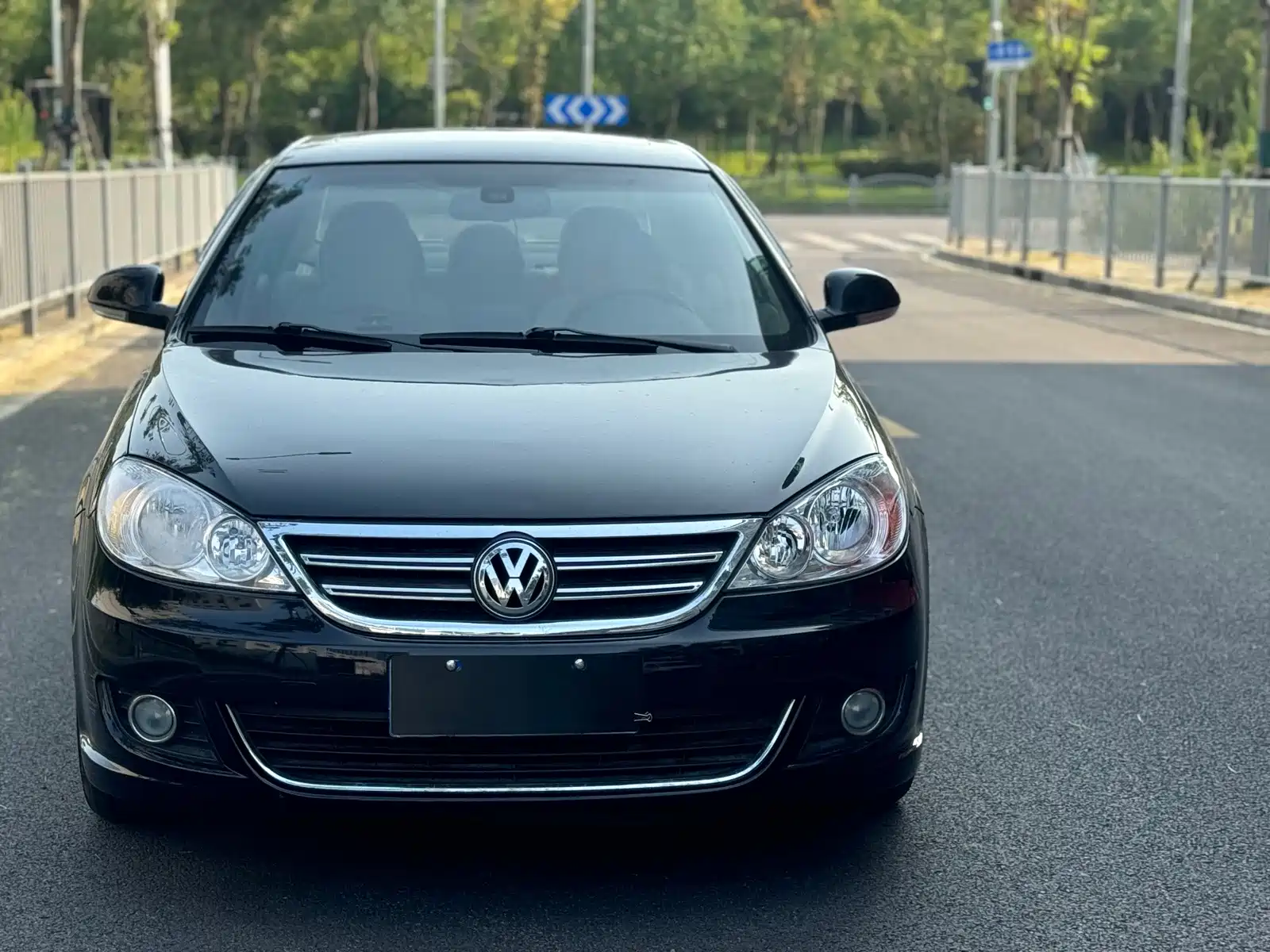 Photo 2 - Volkswagen Lavida