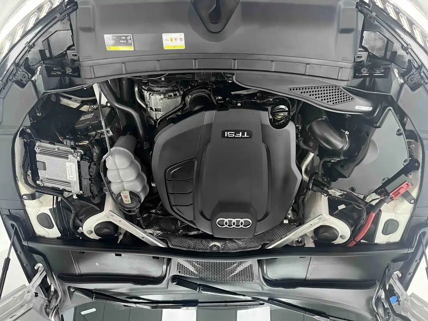 Audi A4L 2020 40 TFSI Luxury Dynamic фото 23