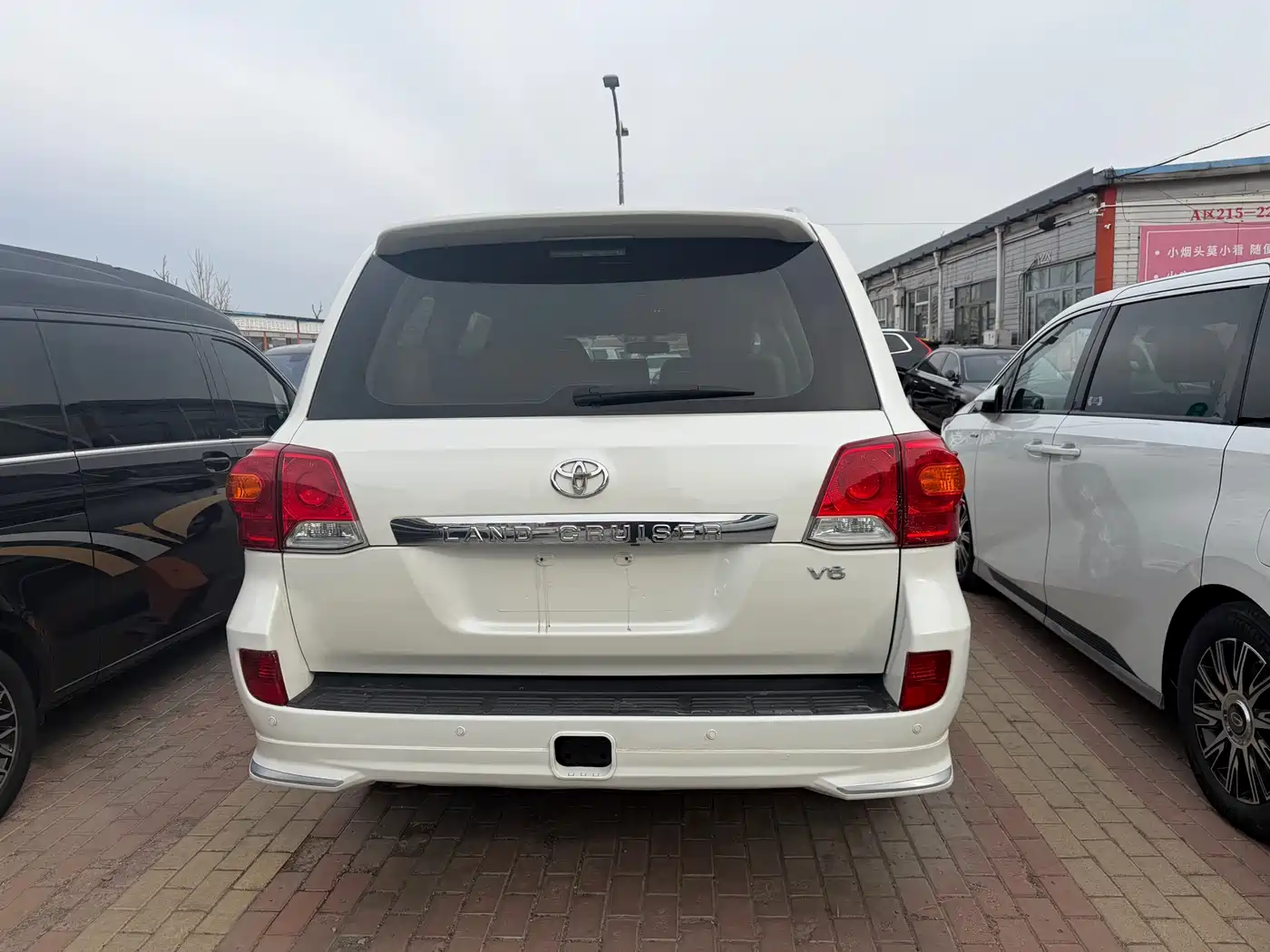 Toyota Land Cruiser (Import) 2015 2015 4.0L V6 Middle East Limited Edition