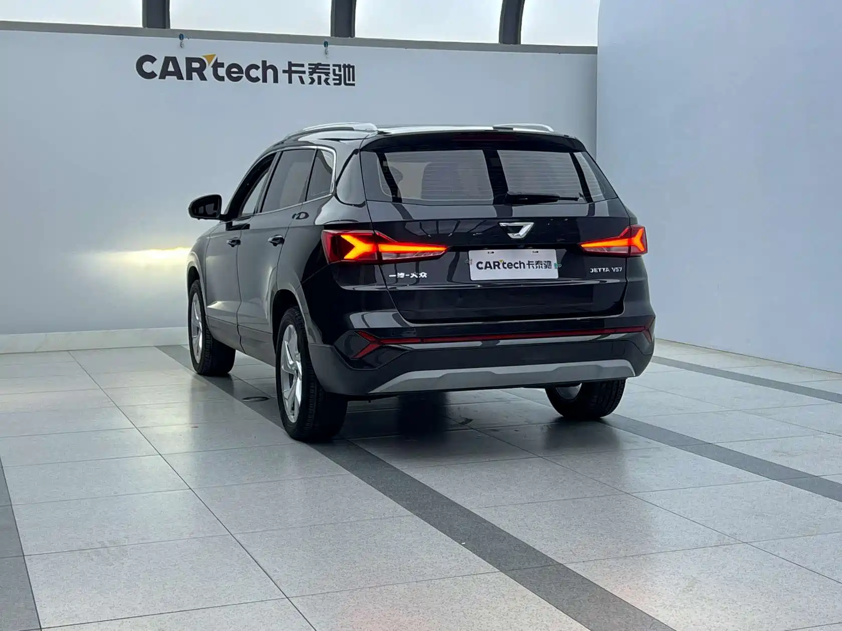 Фото 4 - Jetta VS7