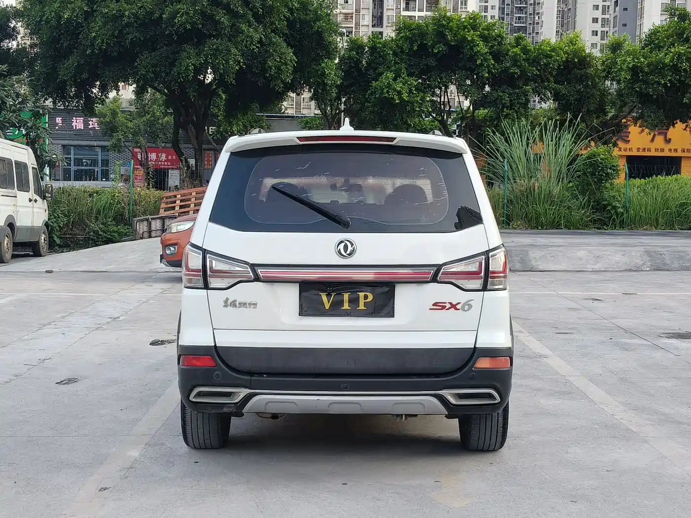 Dongfeng Fengxing Fengxing SX6 2016 2016 1.6L Manual Luxury
