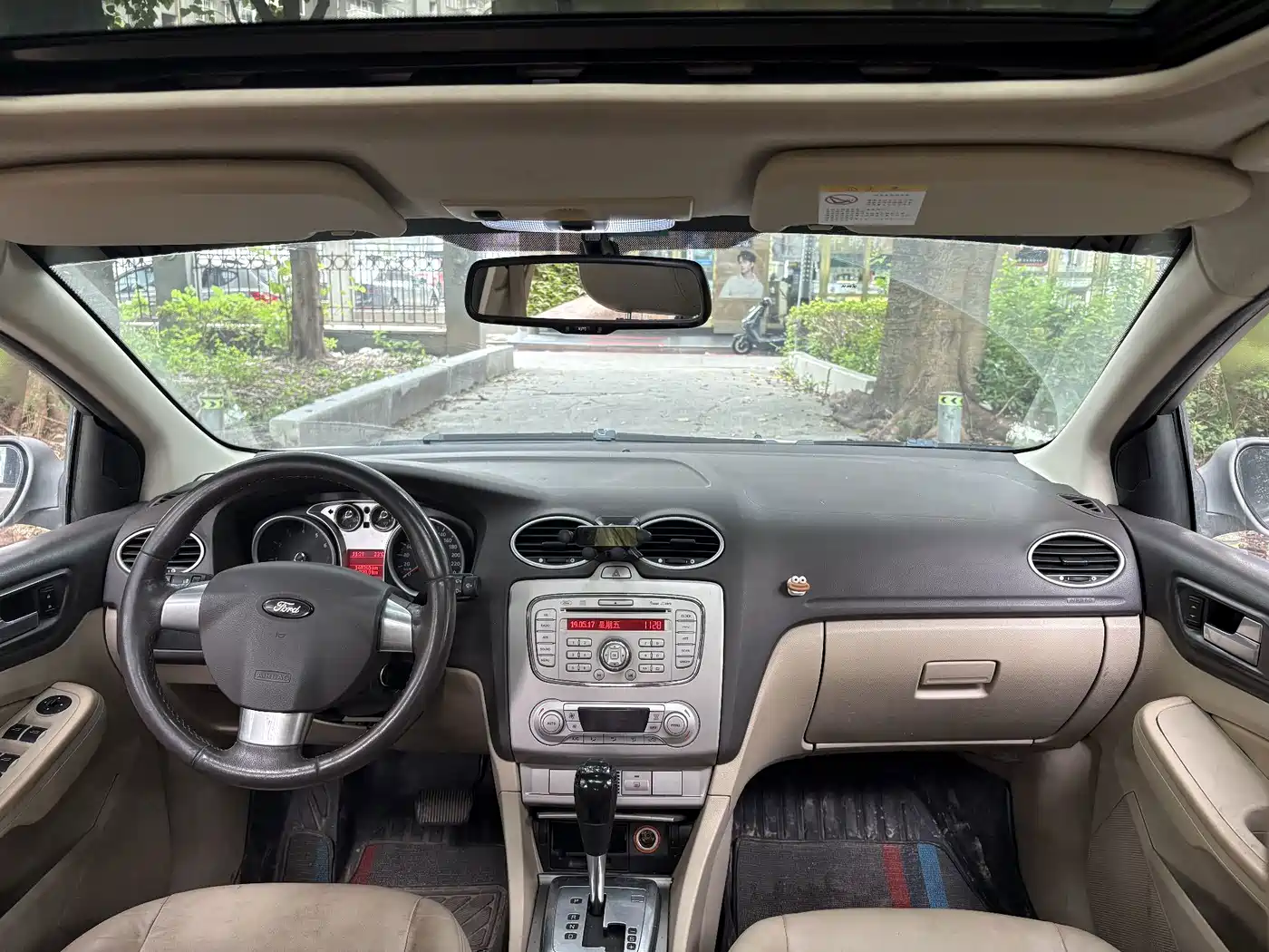 Ford Focus 2013 2013 Hatchback Classic 1.8L Automatic Fashion