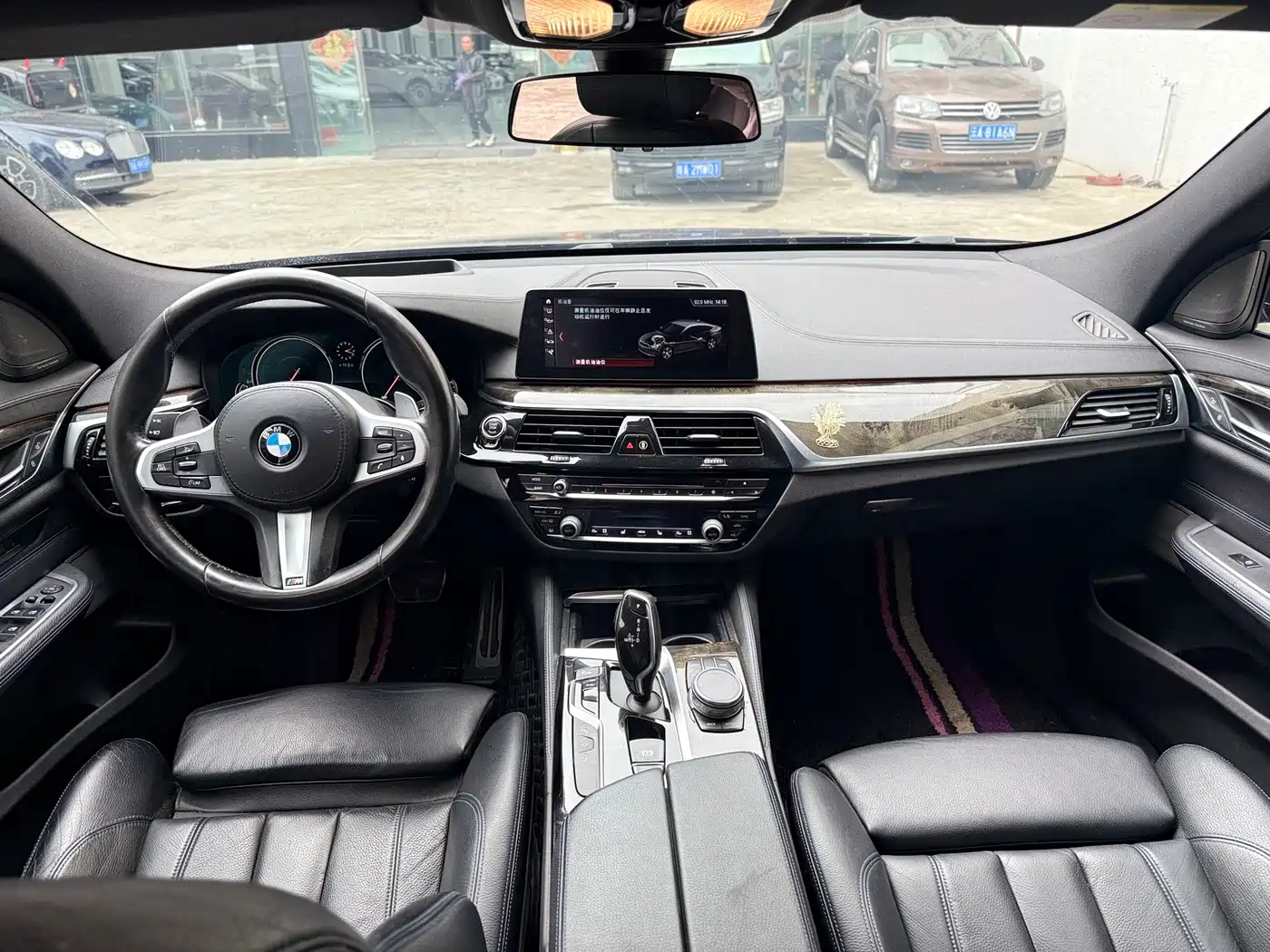 BMW 6 Series GT 2018 630i Luxury Design Package фото 13