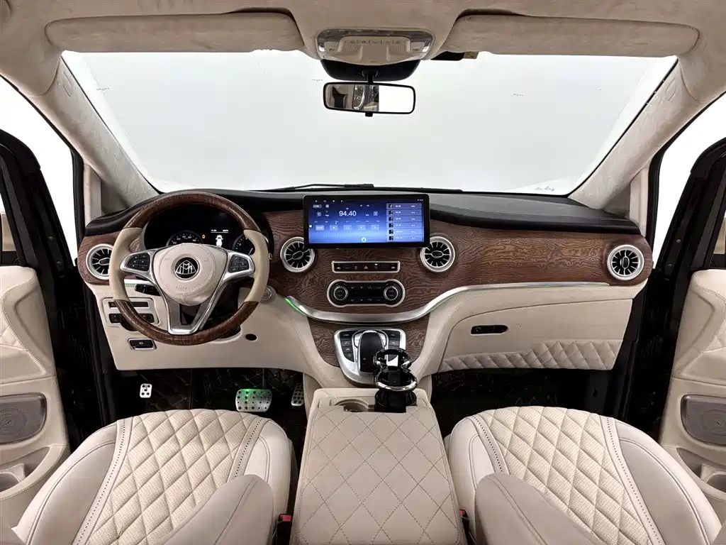 Mercedes-Benz Vito 2020 2.0T Business Edition (7-seater) фото 13