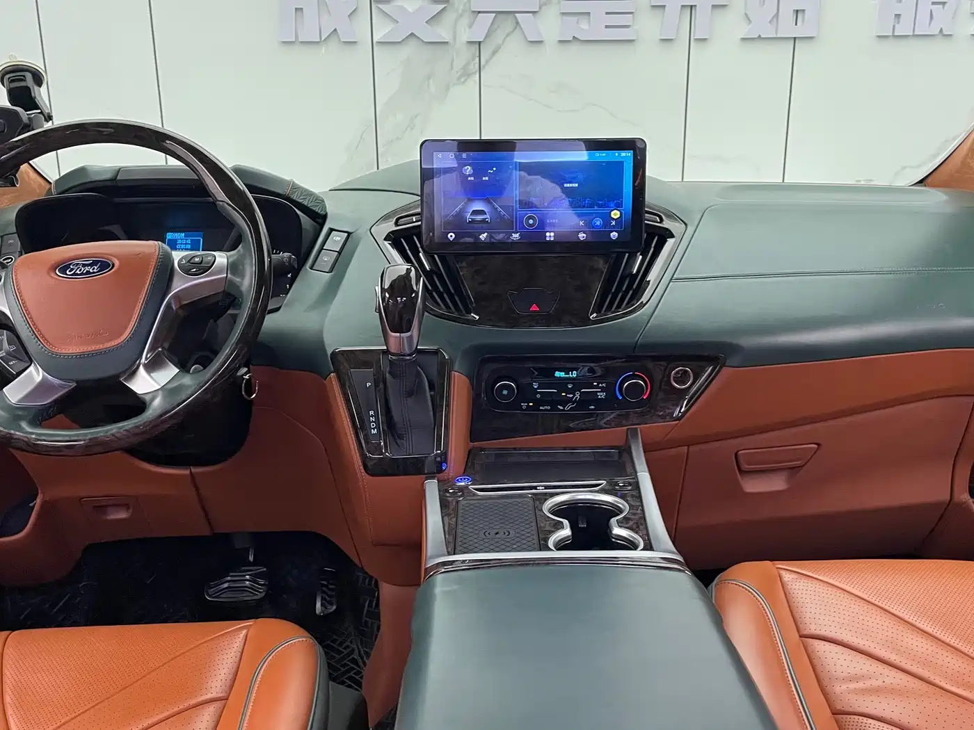 Ford Tourneo 2020 2.0T Automatic Business Class Edition China VI фото 25