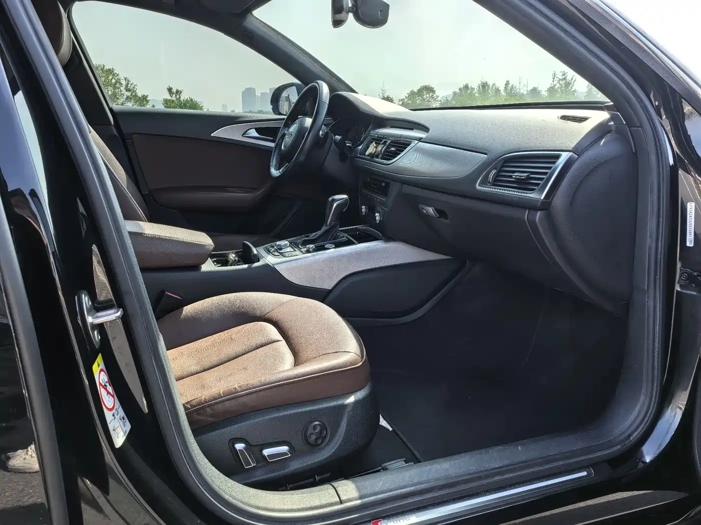 Audi A6L 2018 30th Anniversary 35 TFSI Sport фото 17