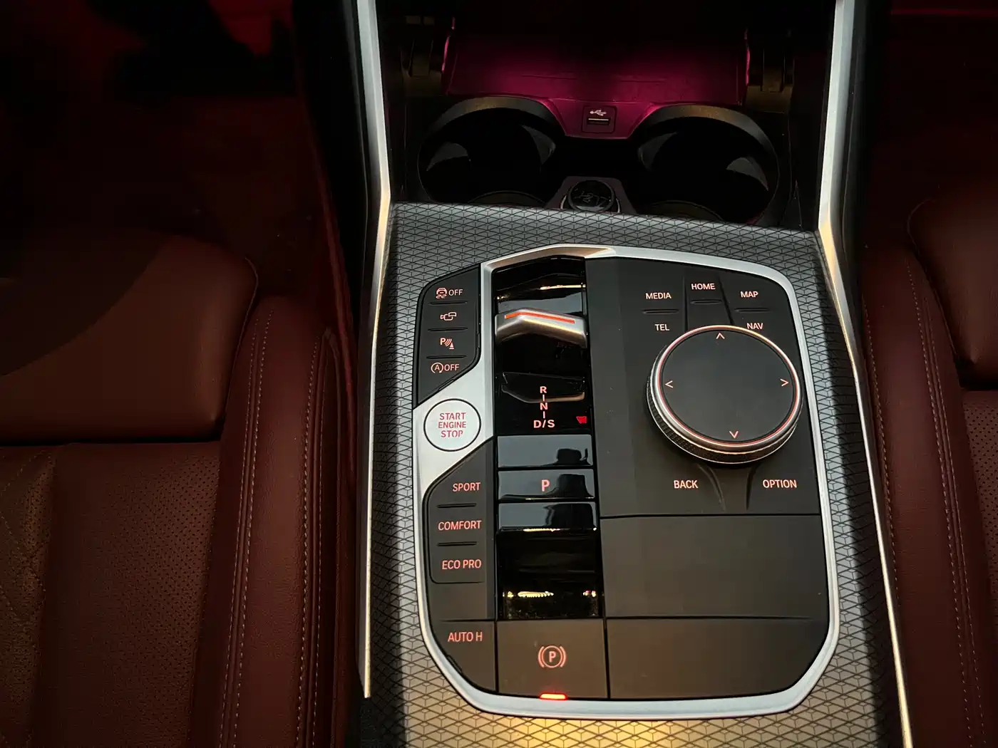 BMW 3 Series 2023 325Li M Sport Black Night Package фото 8