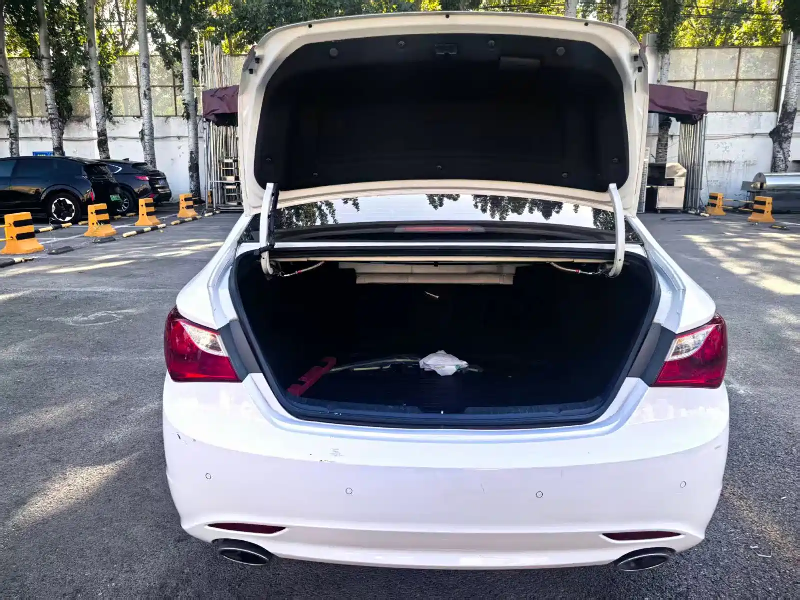 صورة 9 - Hyundai Sonata