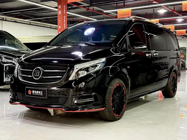 MERCEDES-BENZ V CLASS