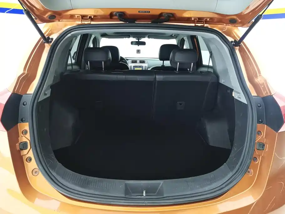 BAIC Senova X65 2015 2015 2.0T Manual Elite