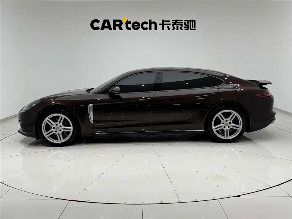 Porsche Panamera 2017 Panamera Executive Long Wheelbase 3.0T фото 6