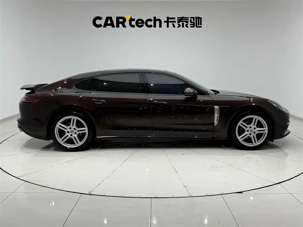 Porsche Panamera 2017 Panamera Executive Long Wheelbase 3.0T фото 12
