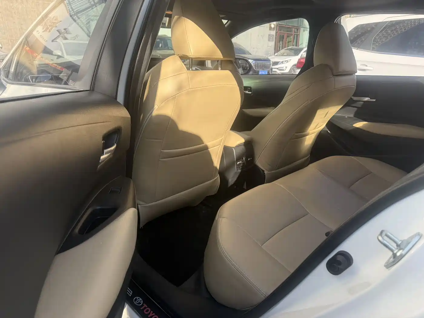 Toyota Levin 2023 185T CVT Luxury фото 13