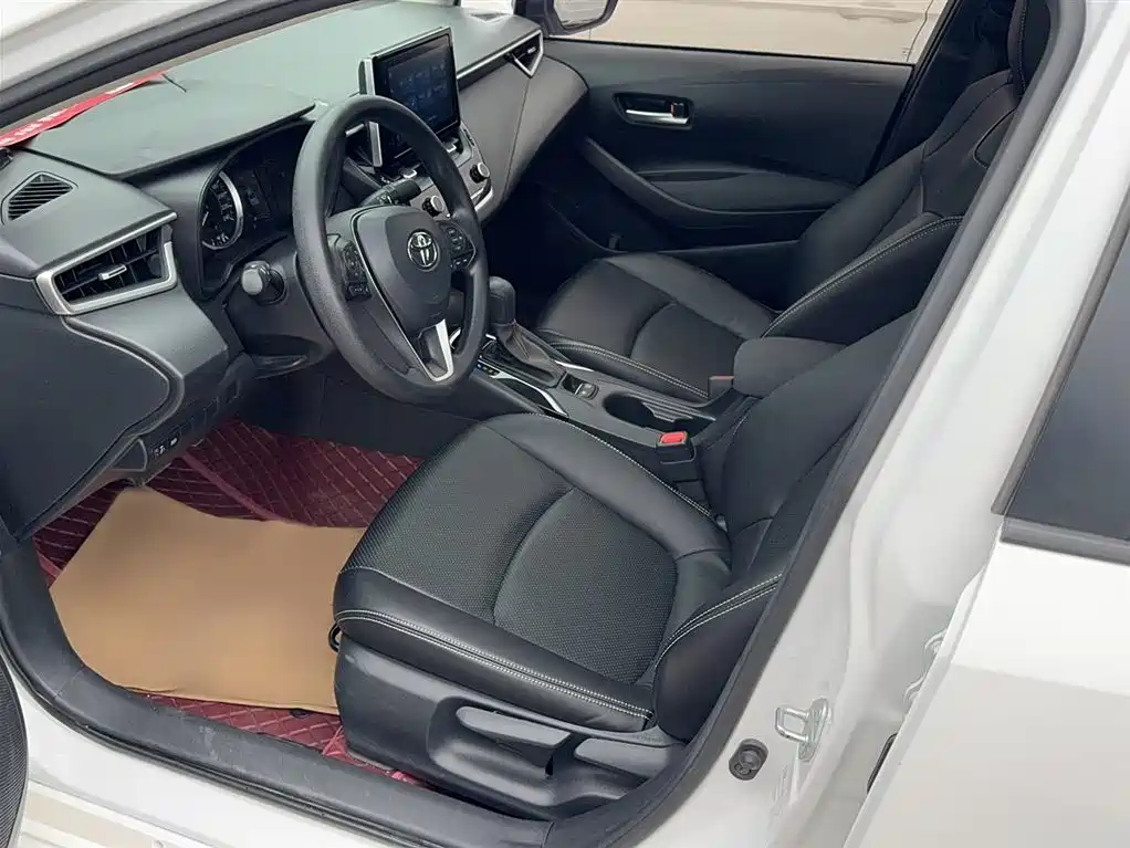 Toyota Corolla 2021 1.2T S-CVT Elite PLUS Edition фото 9