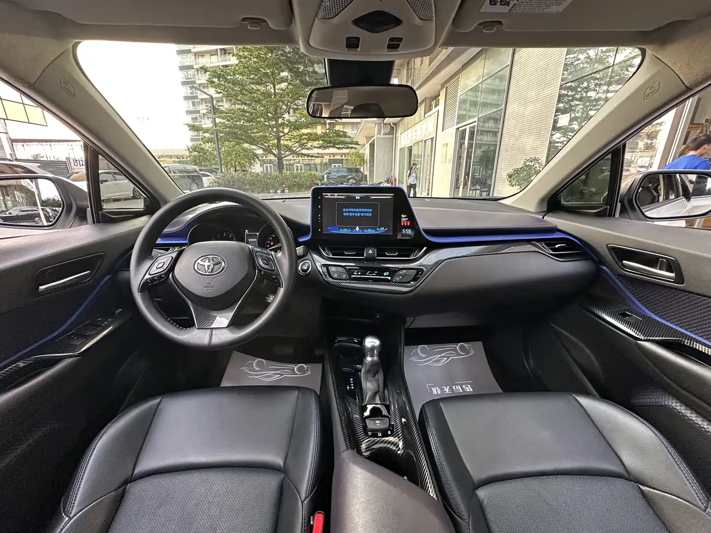 Toyota C-HR 2020 Model 2.0L Leading фото 5