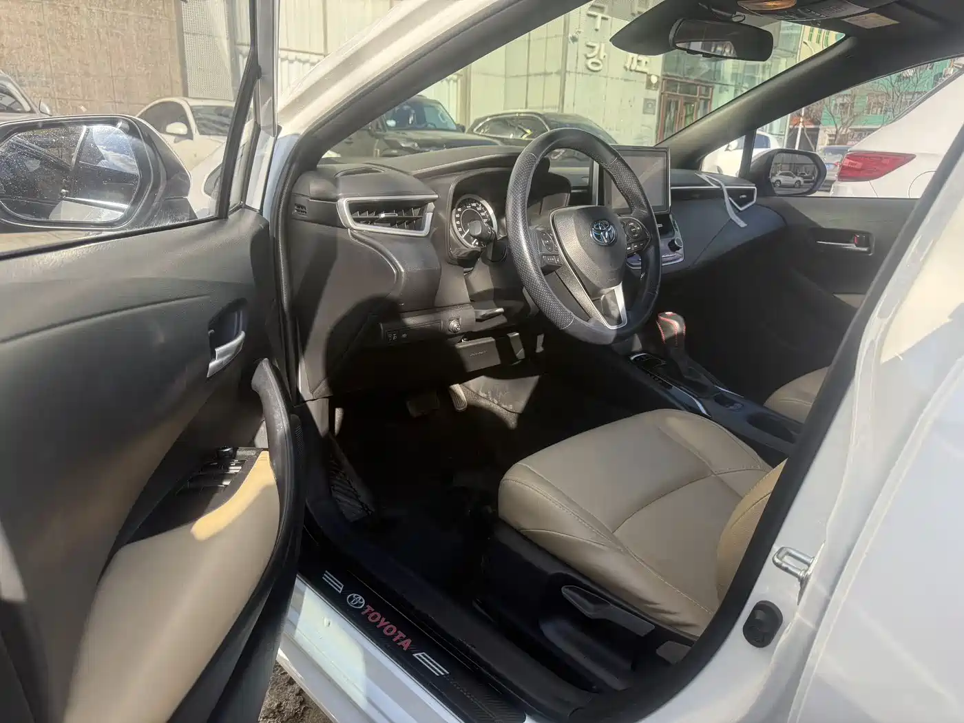Toyota Levin 2023 185T CVT Luxury фото 14