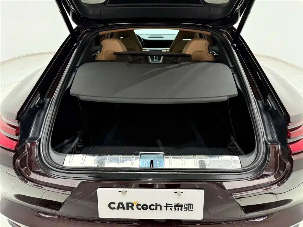 Porsche Panamera 2017 Panamera Executive Long Wheelbase 3.0T фото 14