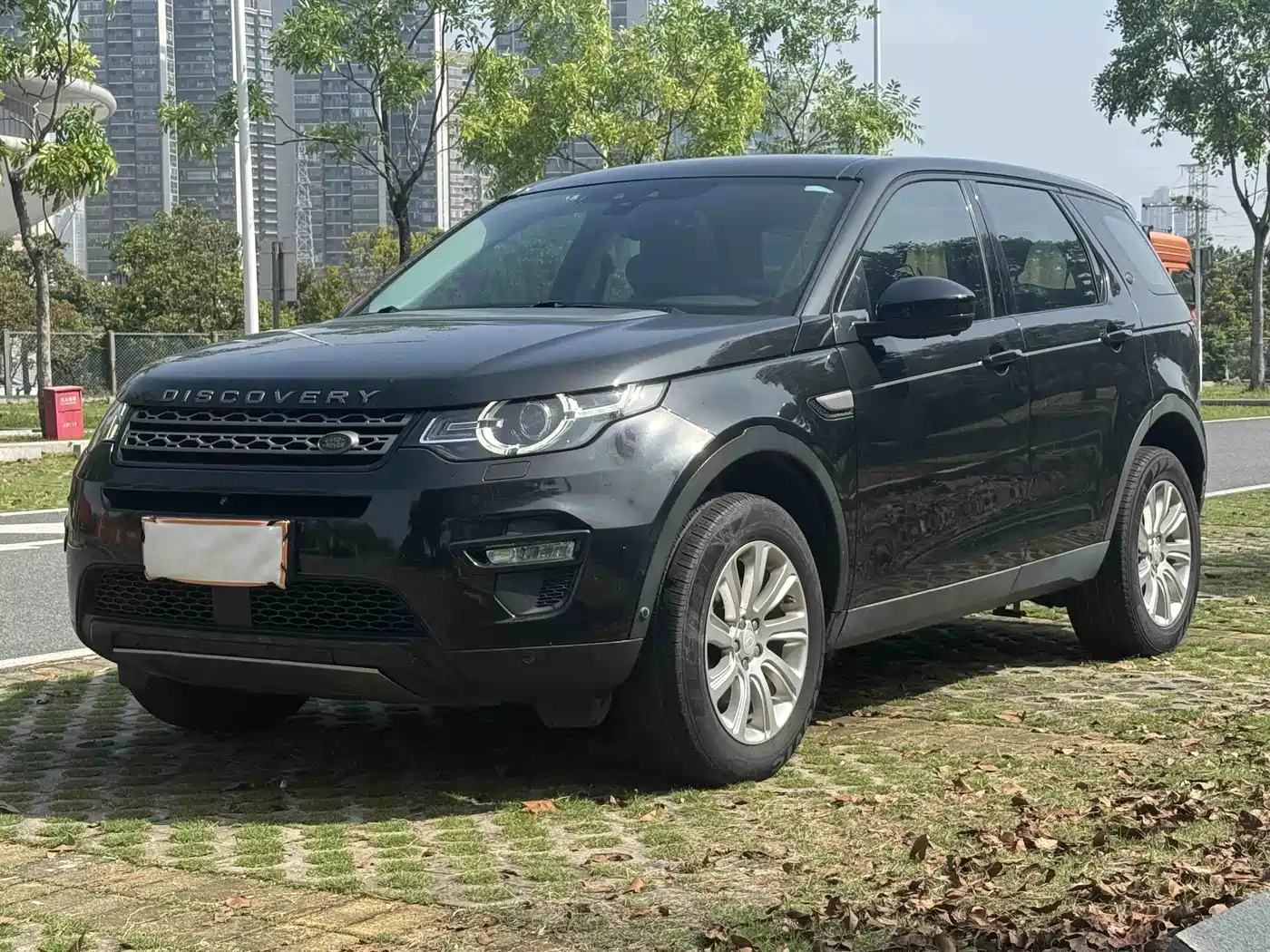 Land Rover Discovery Sport 2018 240PS PURE Edition фото 2