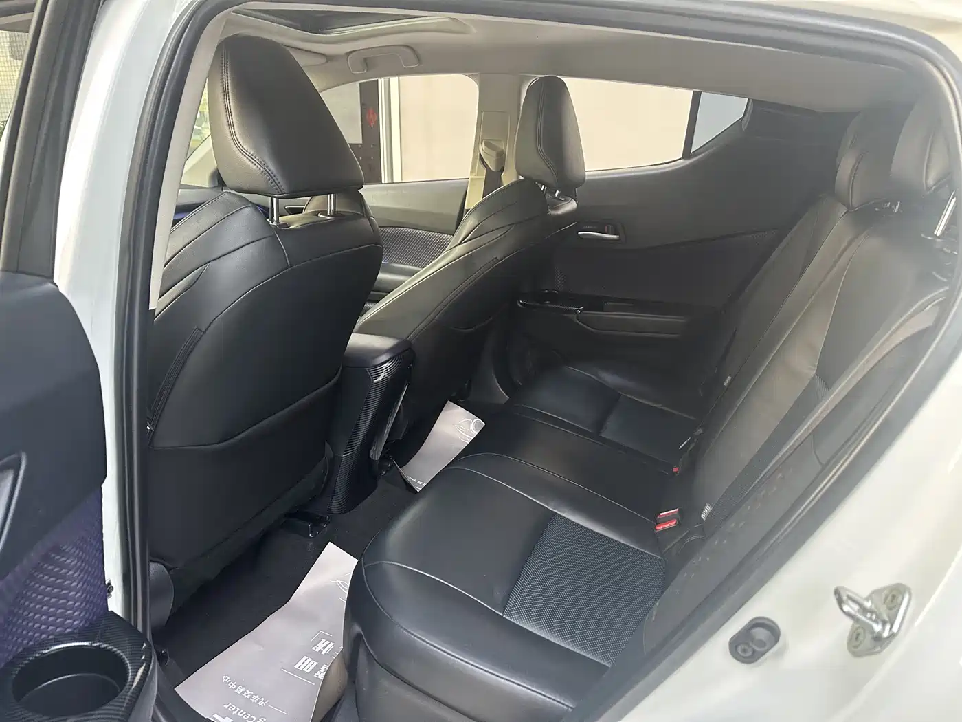 Toyota C-HR 2020 Model 2.0L Leading фото 8