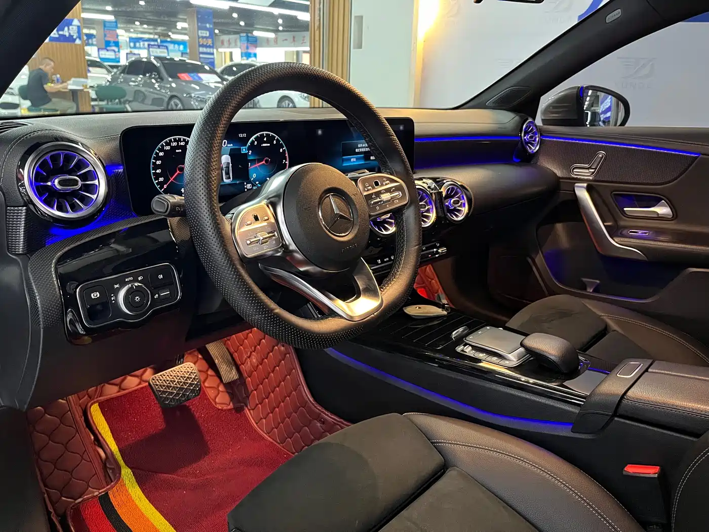 Mercedes-Benz A-Class 2020 Facelift A 200 L Sport Sedan Fashion фото 8