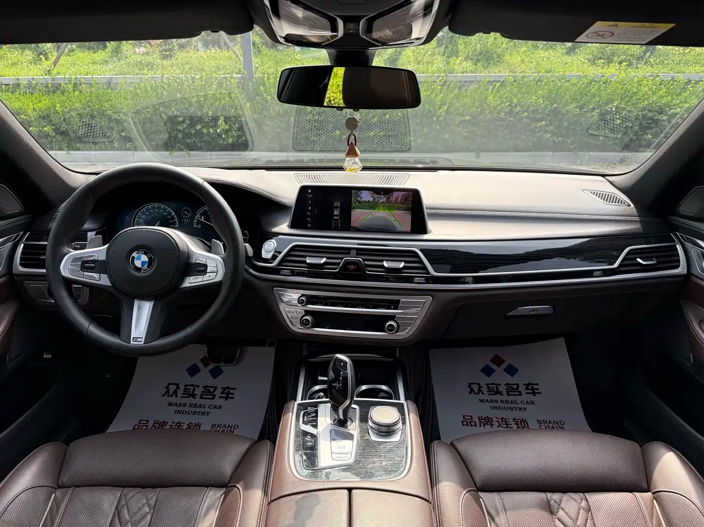 BMW 7 Series 2018 740Li Leading Type M Sport Package фото 8