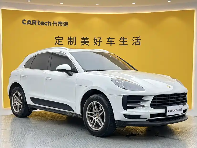 Фото 2 - Porsche Macan