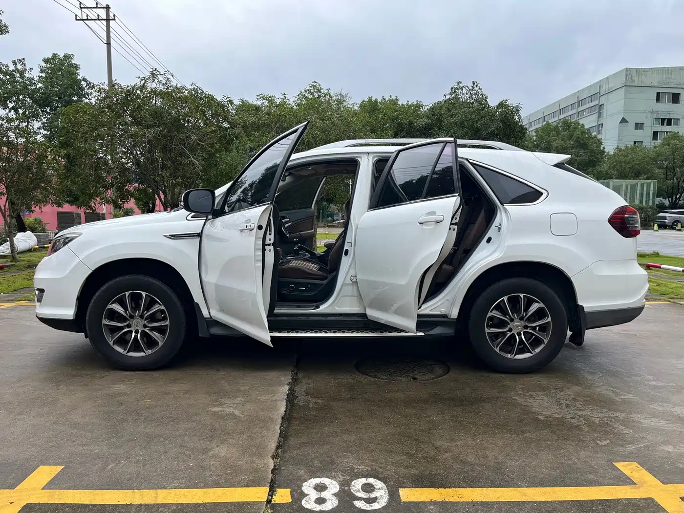 BYD S7 2017 2017 1.5T Manual Premium Model