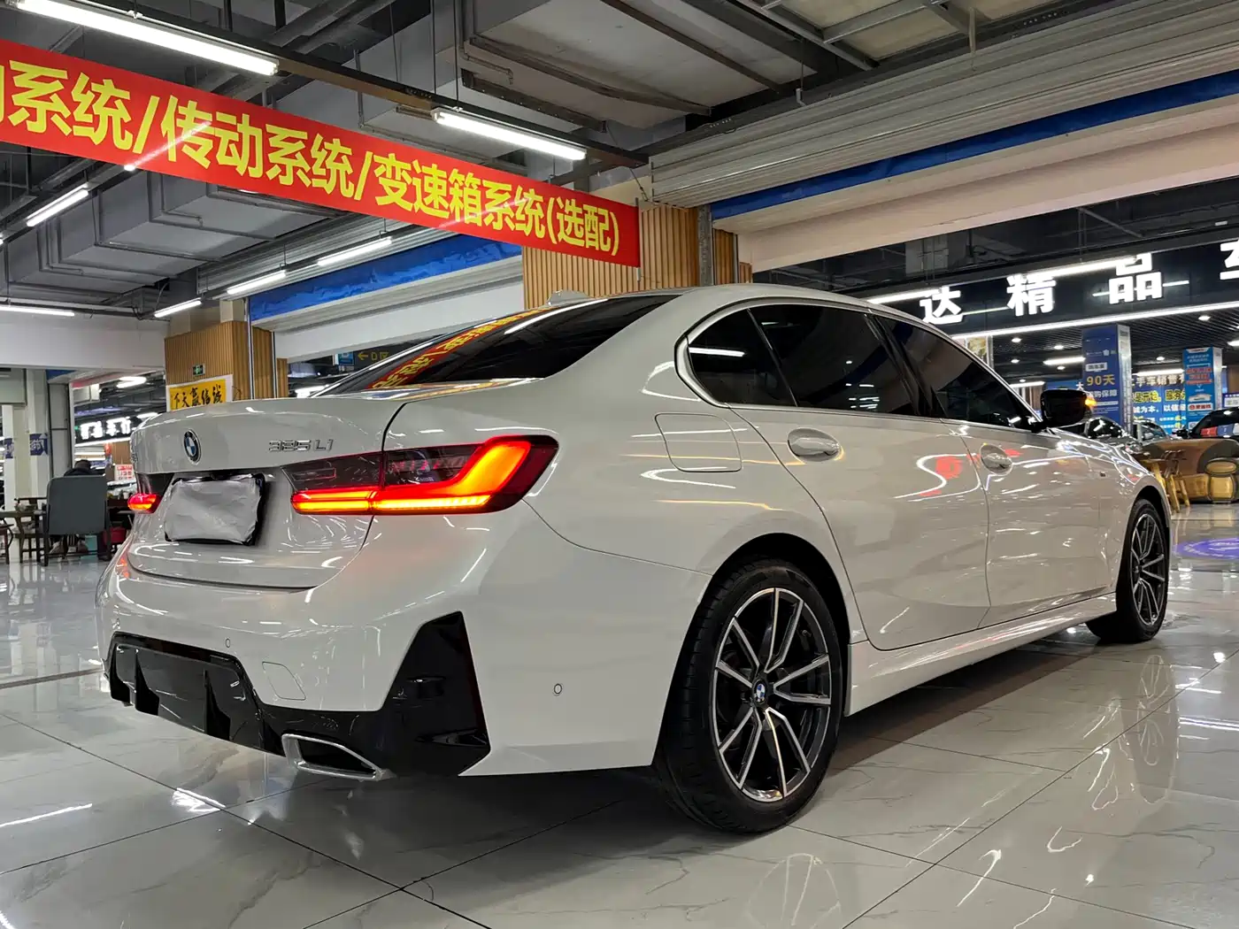 BMW 3 Series 2025 325Li M Sport Package фото 5
