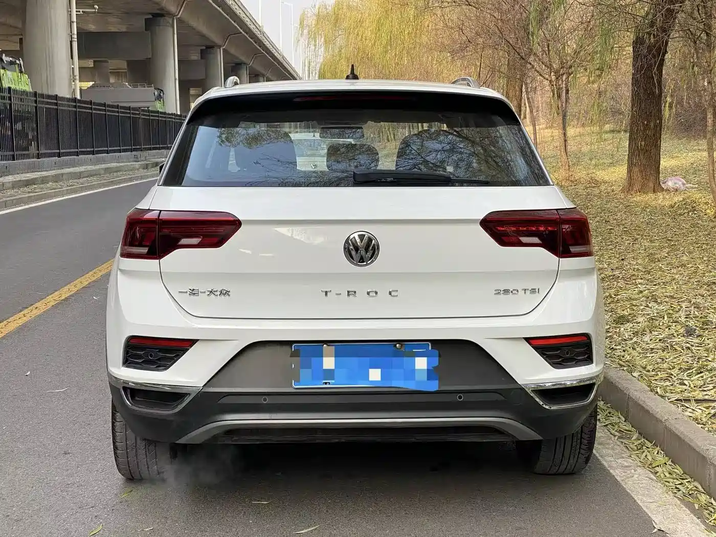 VOLKSWAGEN T-ROC EXPLORING SONGS