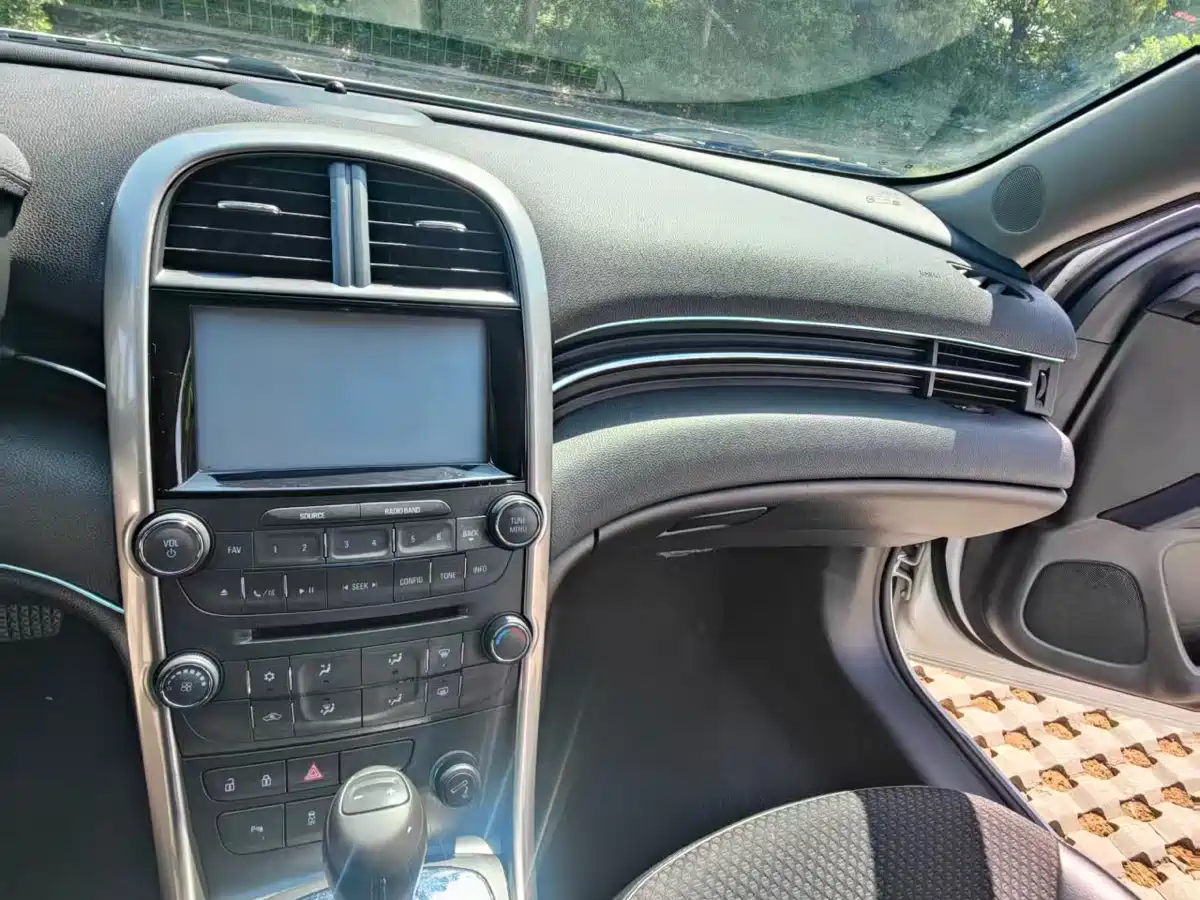Chevrolet Malibu 2014 1.6T Automatic Comfort фото 11