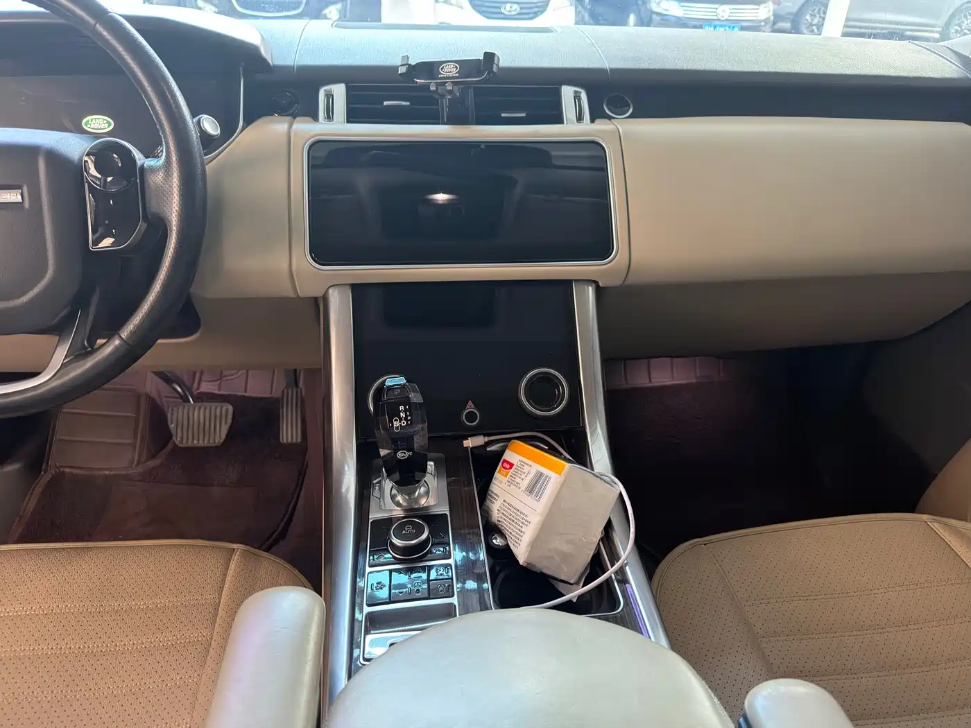 Land Rover Range Rover Sport 2015 3.0 SC V6 HSE DYNAMIC фото 9