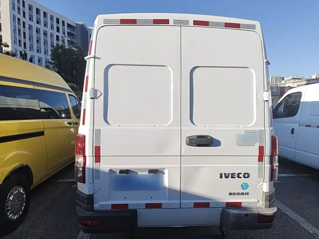 Фото 6 - Iveco Daily